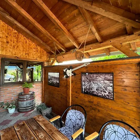 Kod Pece * 바이나 바슈타