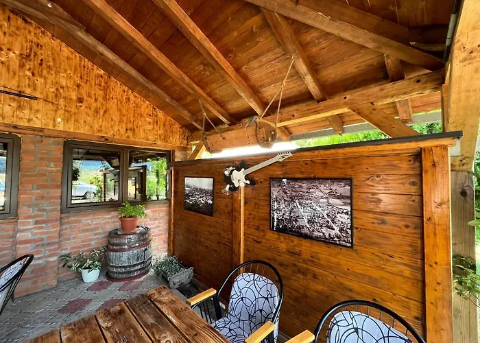 Kod Pece * 바이나 바슈타